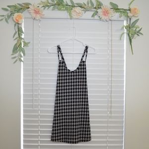 J. Valdi – Short Tank Dress